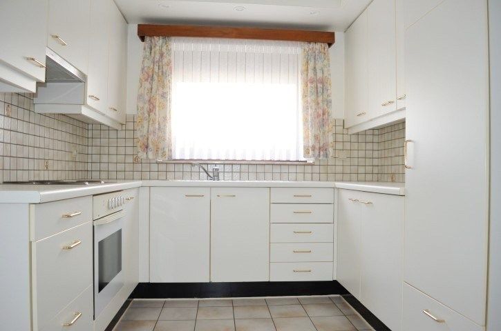 Gelijkvloers appartement in het centrum met twee slaapkamers. foto 9