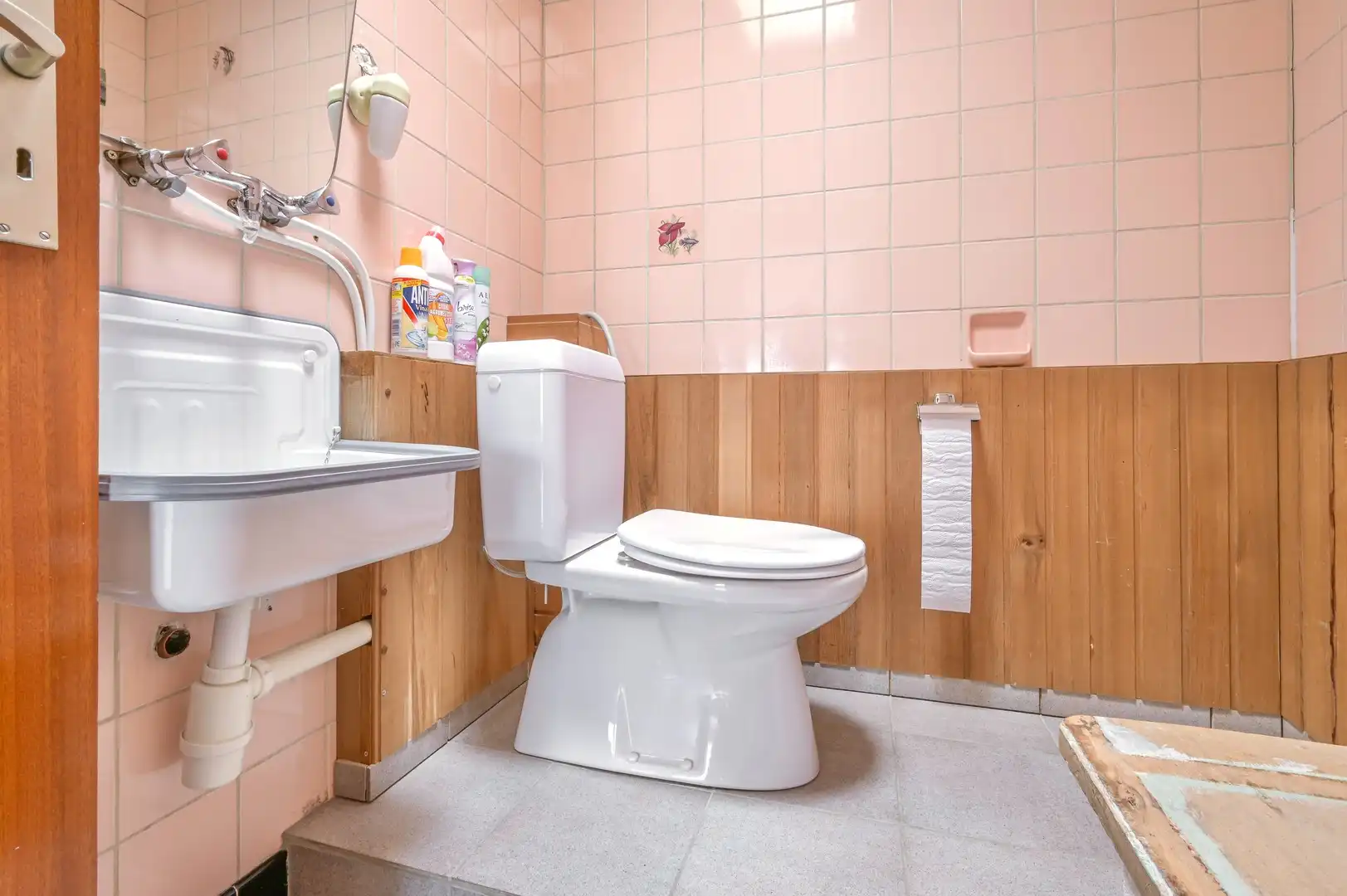 Zeer ruim duplex-appartement aan dorpsplein te Bornem foto 10