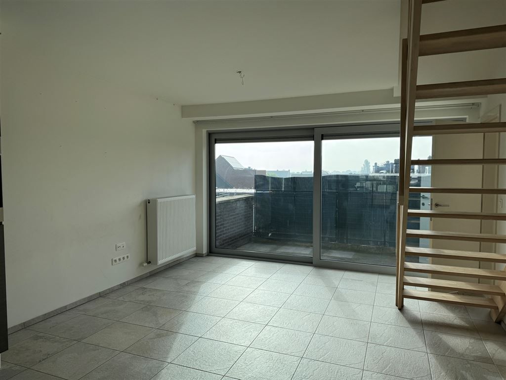 Modern duplexappartement met 2 terrassen, een ondergrondse autostandplaats en berging foto 9