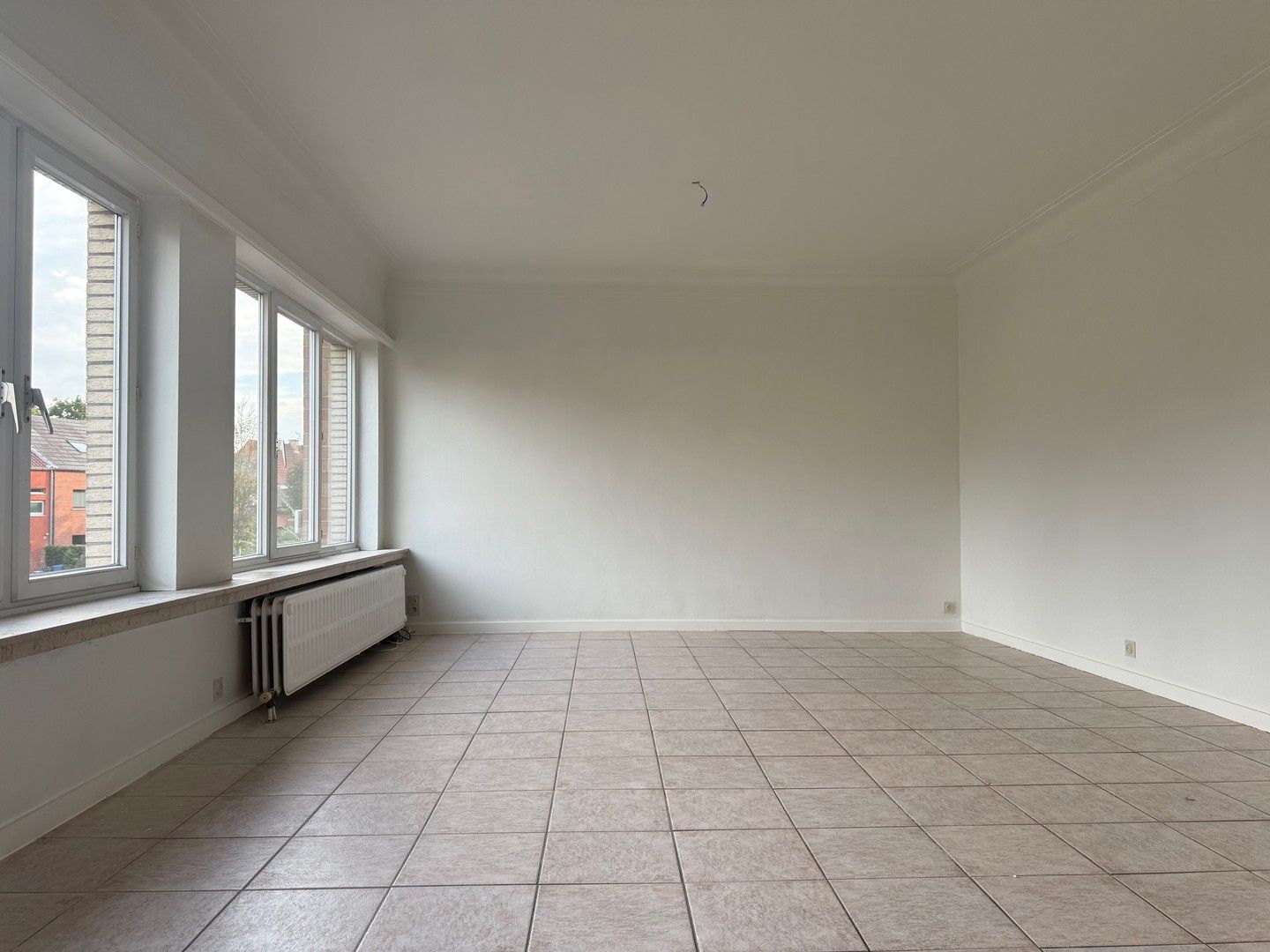 Lichtrijk appartement met terras en garagebox - AFSPRAAK MAKEN VIA MELINA@M3MAKELAARS.BE foto 2