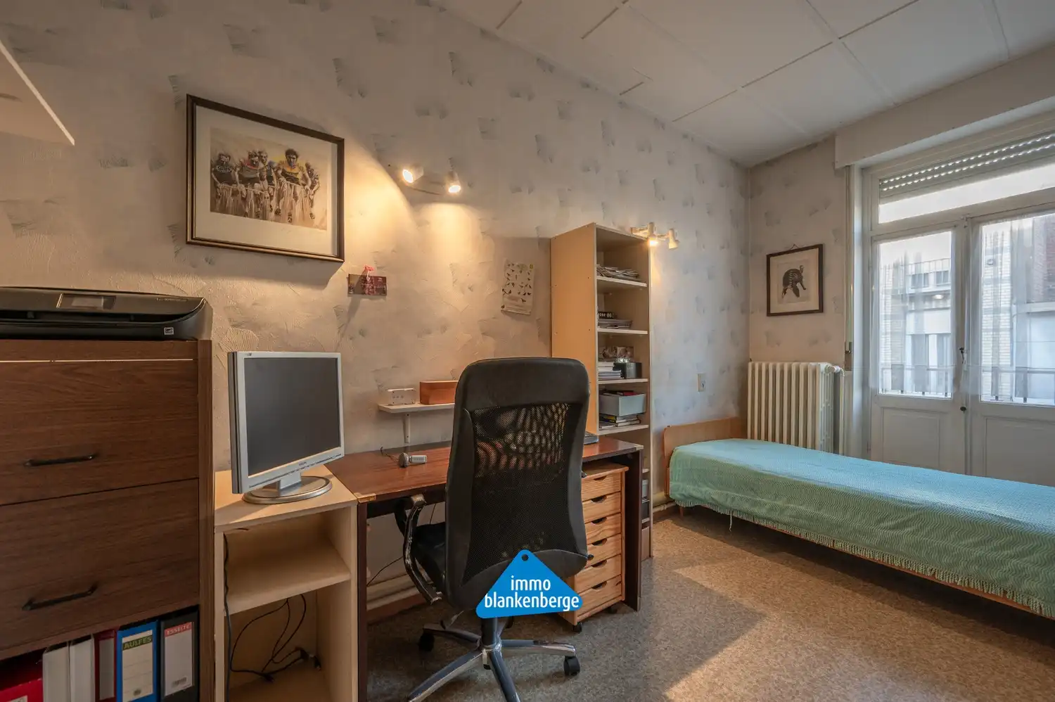 Grote gezinswoning met tuin en 7 slaapkamers nabij centrum en zee foto 22