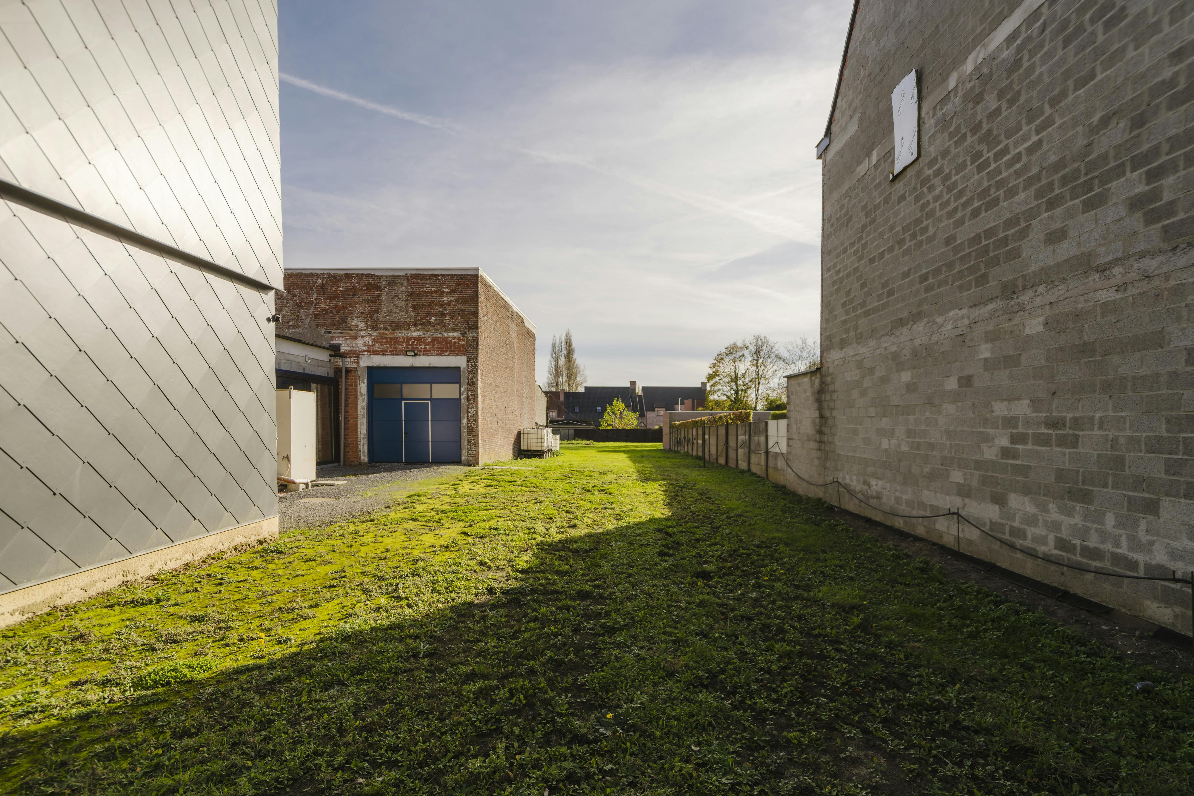 Bouwgrond (1062m²) te koop in Wevelgem! foto 2