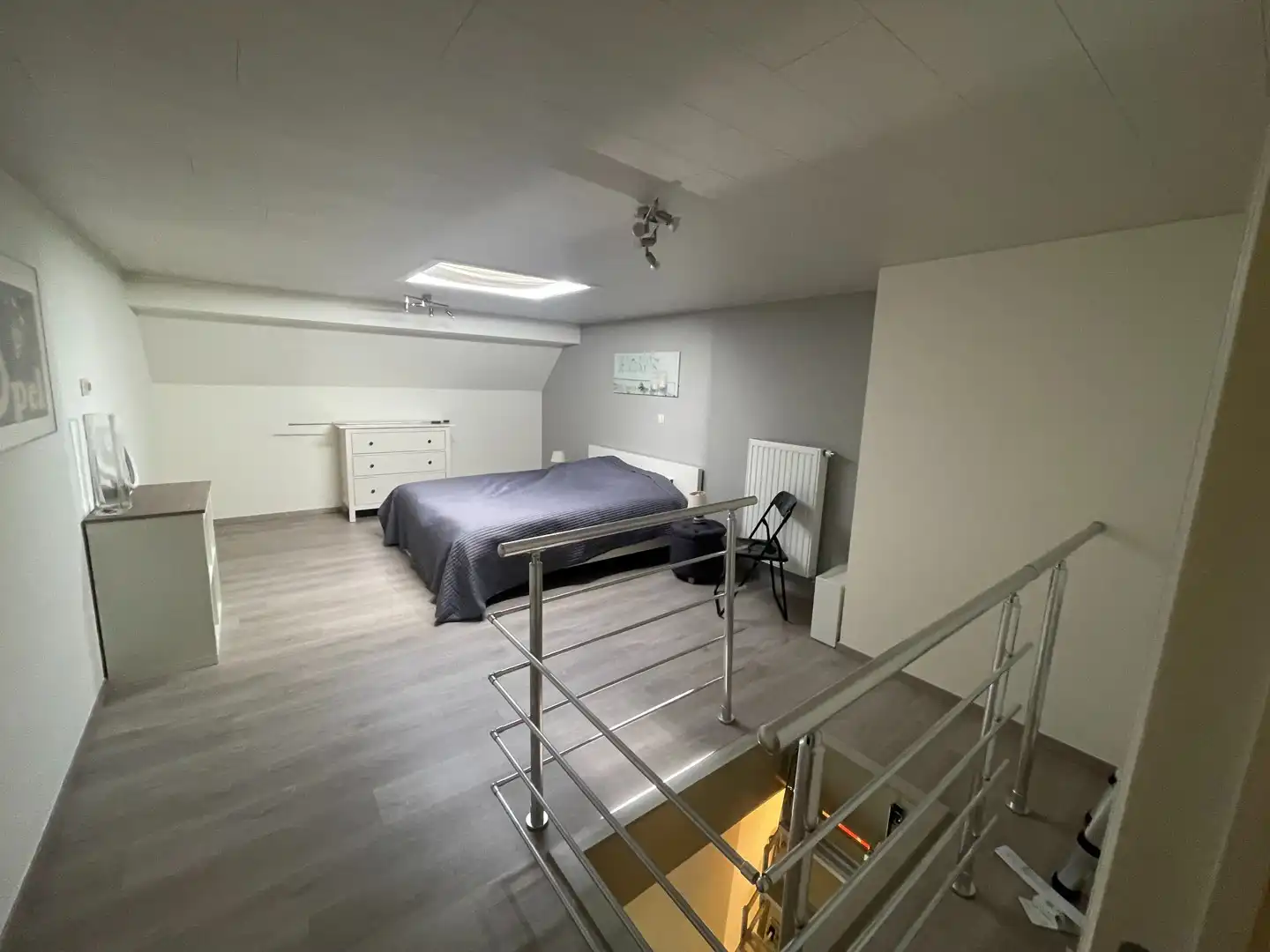 Charmant appartement met 1 slaapkamer en extra bewoonbare zolderruimte - gelegen aan de Zeelaan in Koksijde, ideaal voor comfortabel wonen. foto 11