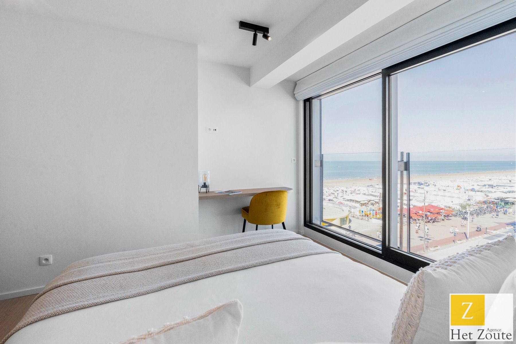 Exclusief appartement met panoramisch zeezicht te Knokke foto 15