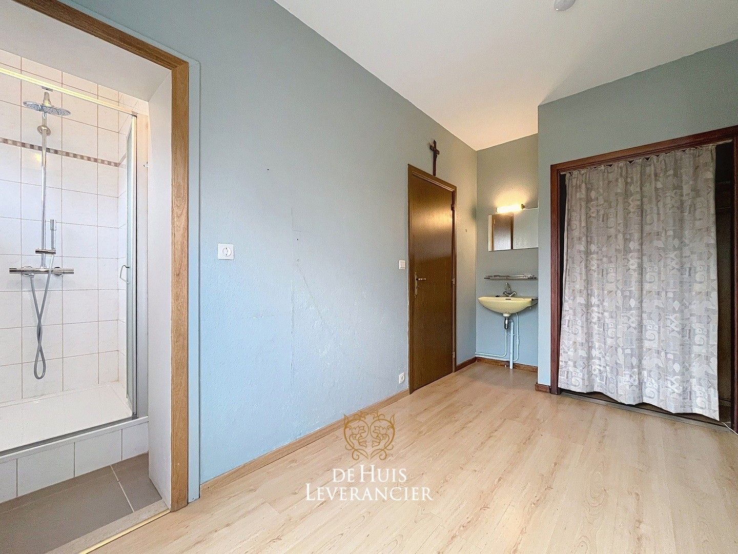 Een huis met potentieel in een buurt met toekomst ! foto 17