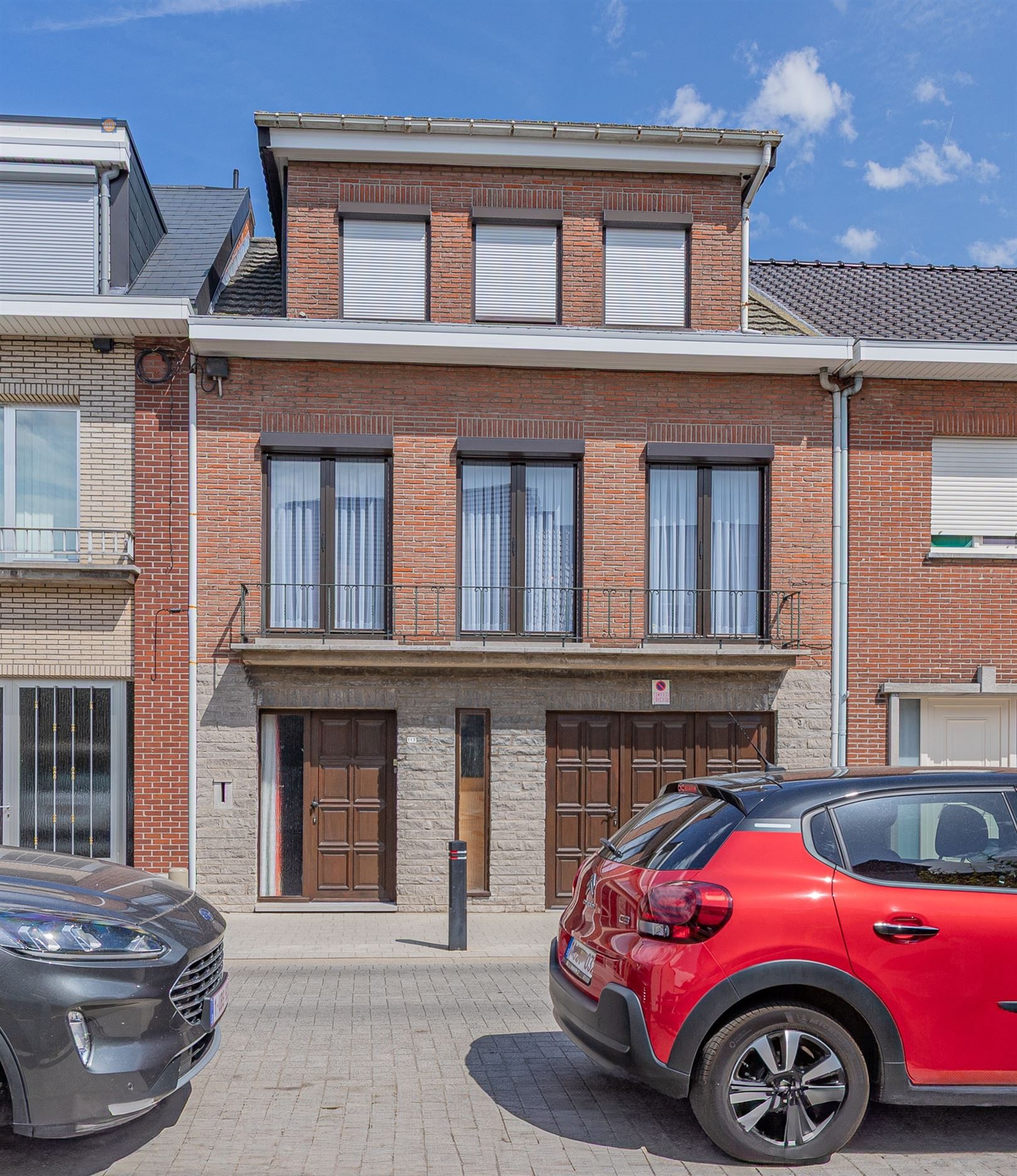 Hoofdfoto van de publicatie: Charmante bel-etagewoning met 3 slaapkamers