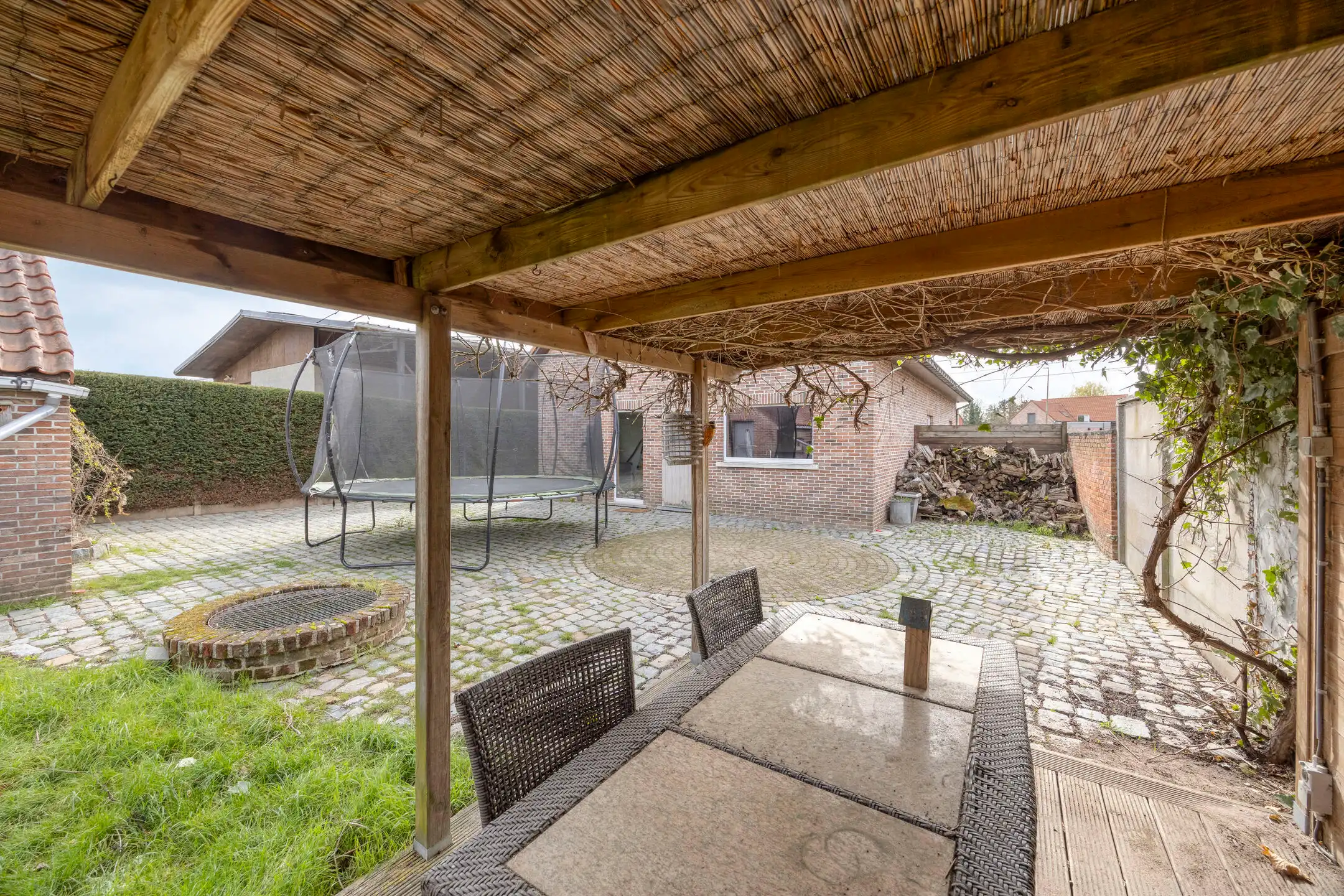 Woning met 4 slaapkamers op een perceel van 14 are foto 22