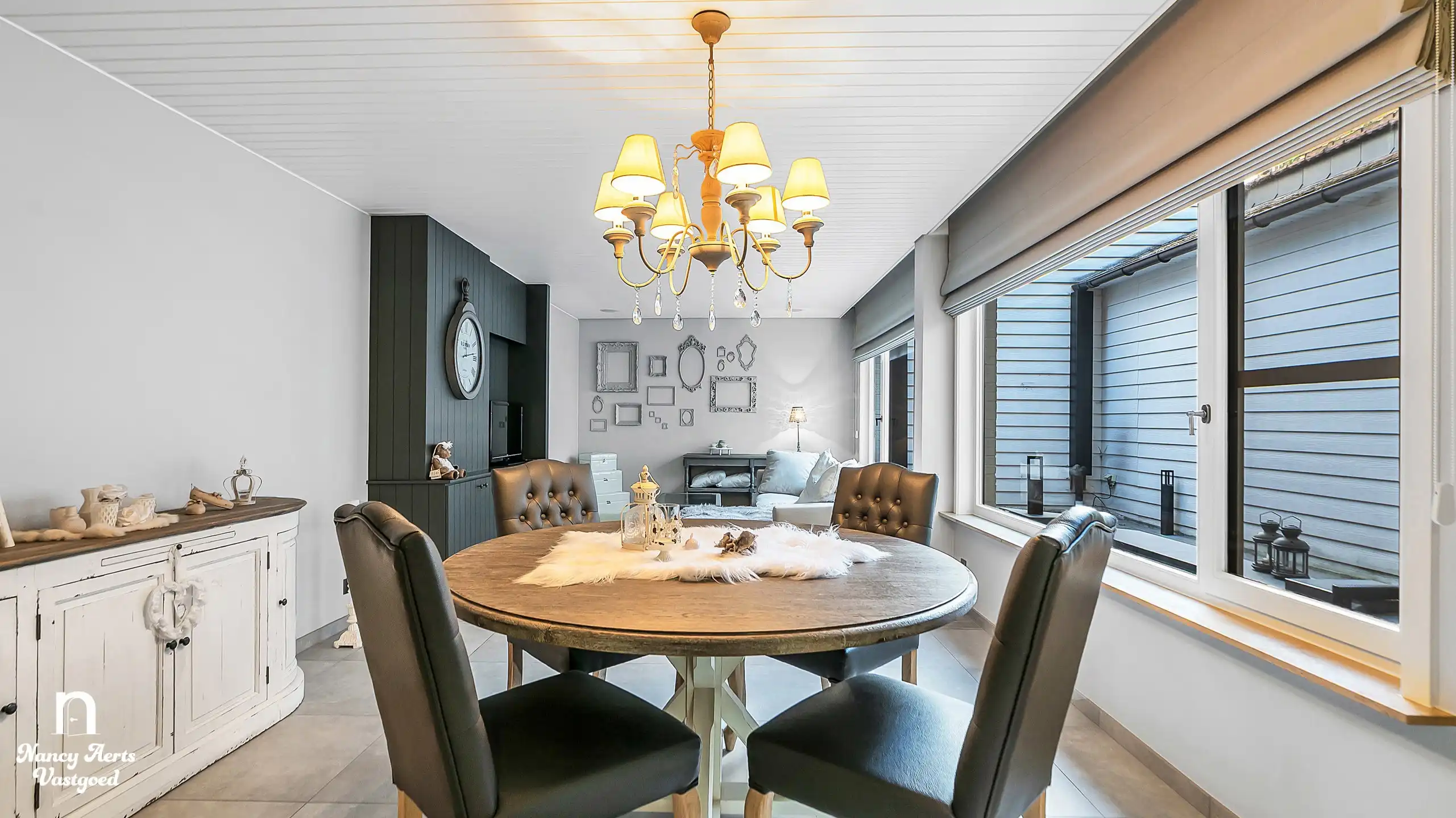 Gezinsappartement met 4 slaapkamers en polyvalente ruimte foto 8