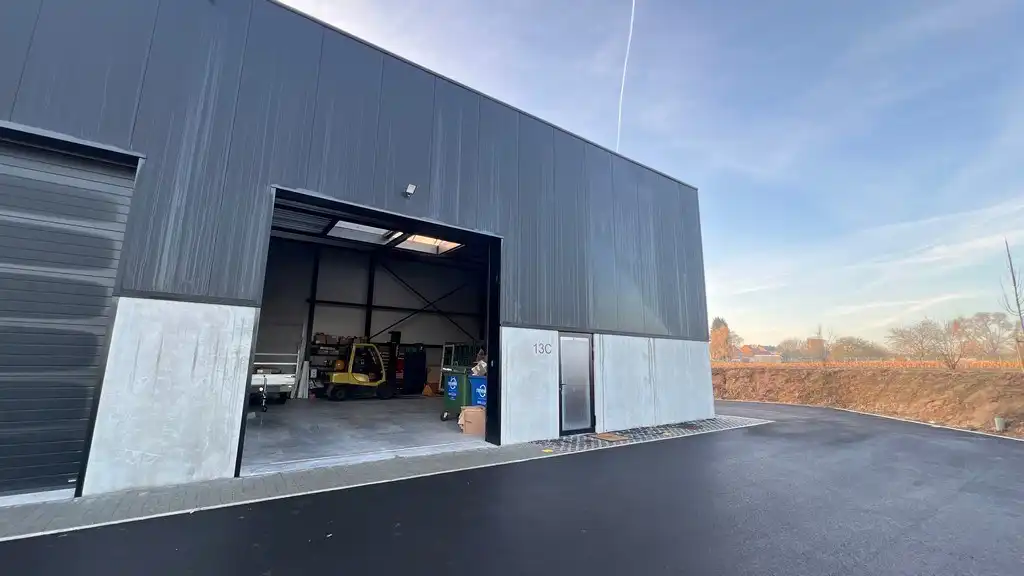 Nieuwbouw magazijn te koop in Haaltert Business Park foto {{pictureIndex}}