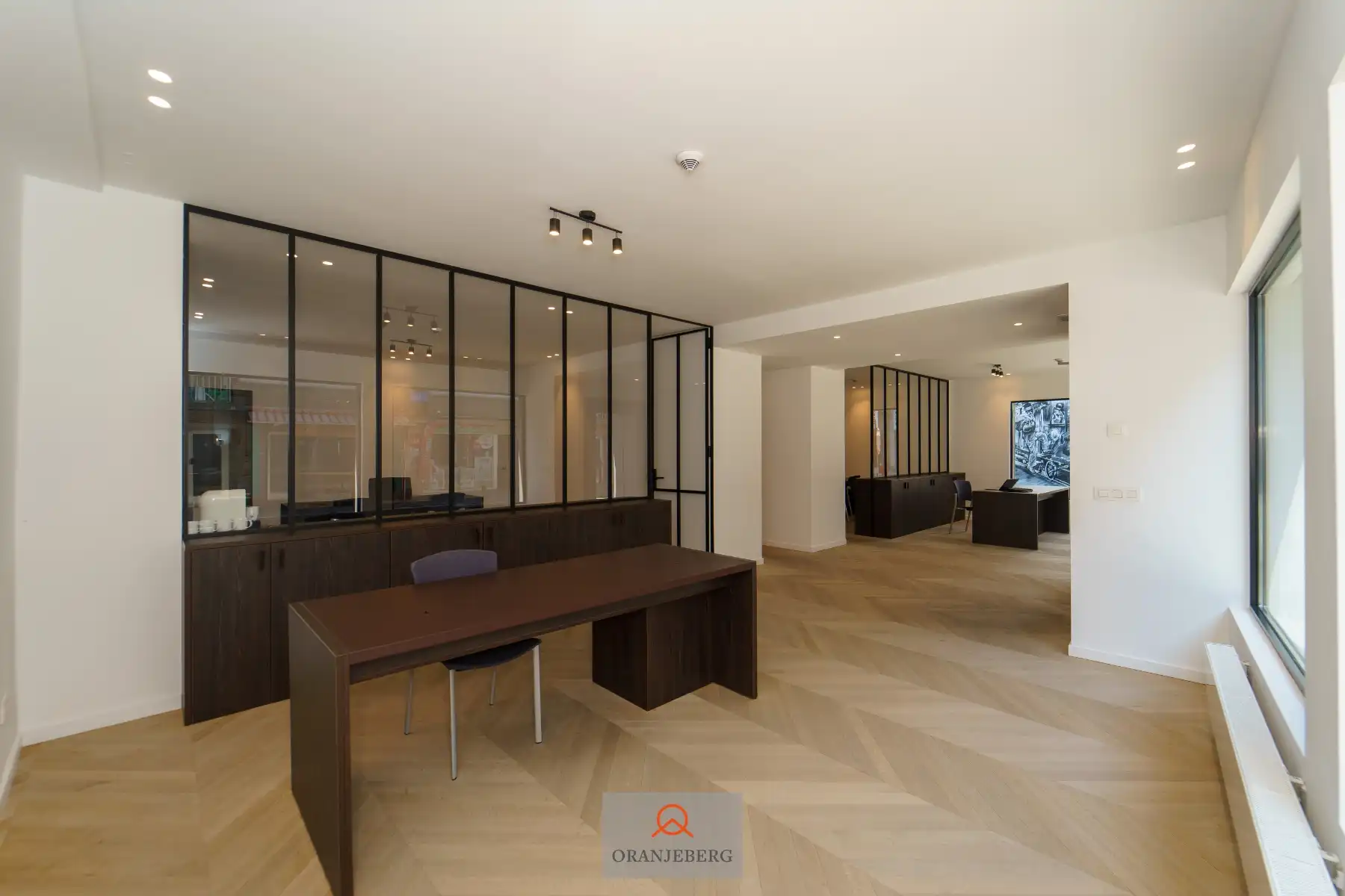 Prachtig handelsgelijkvloers in centrum Gent foto 12