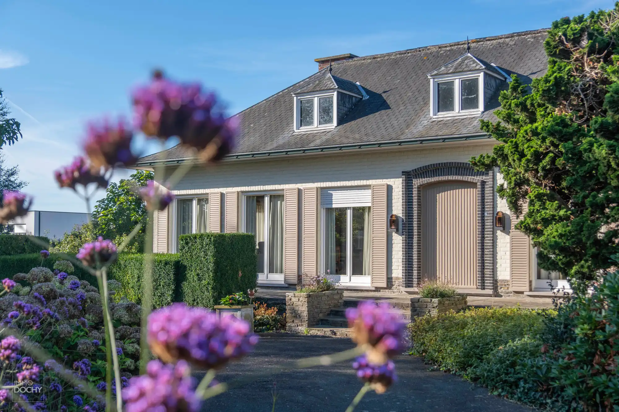 Zeer goed gelegen gelijkvloerse villa op ca. 1.800m² foto 7