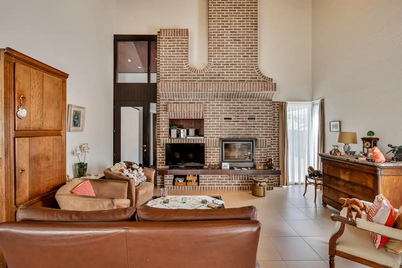 Architecturale gelijkvloerse open woning met inpandige garage op toplocatie nabij het centrum van Lochristi! foto 11