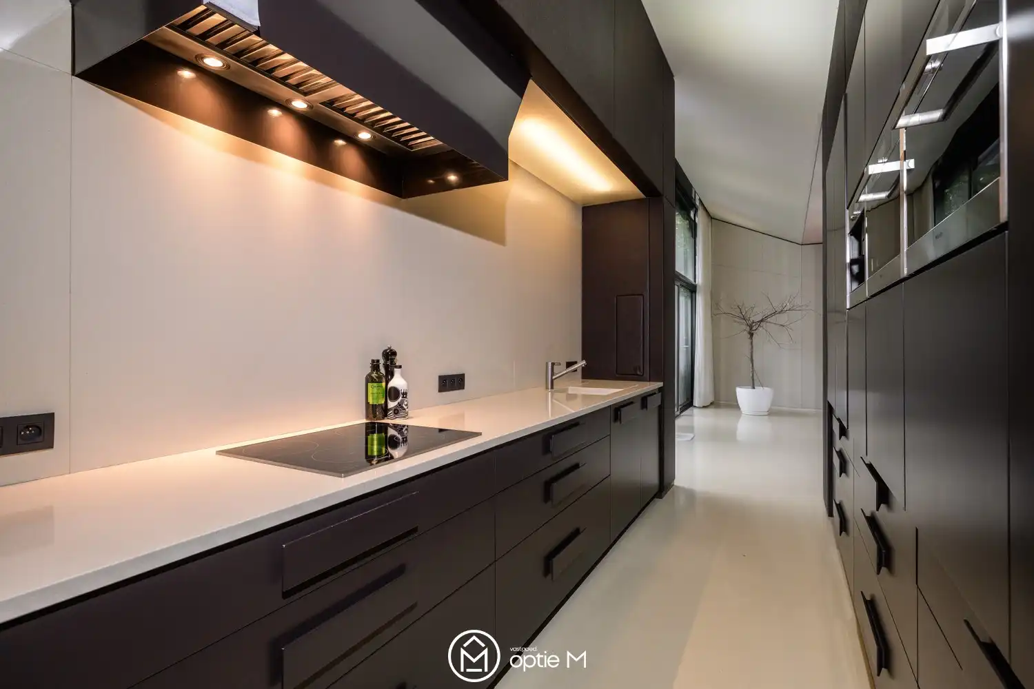 RUIME LUXE LOFT MET GROTE TERRASSEN foto 16
