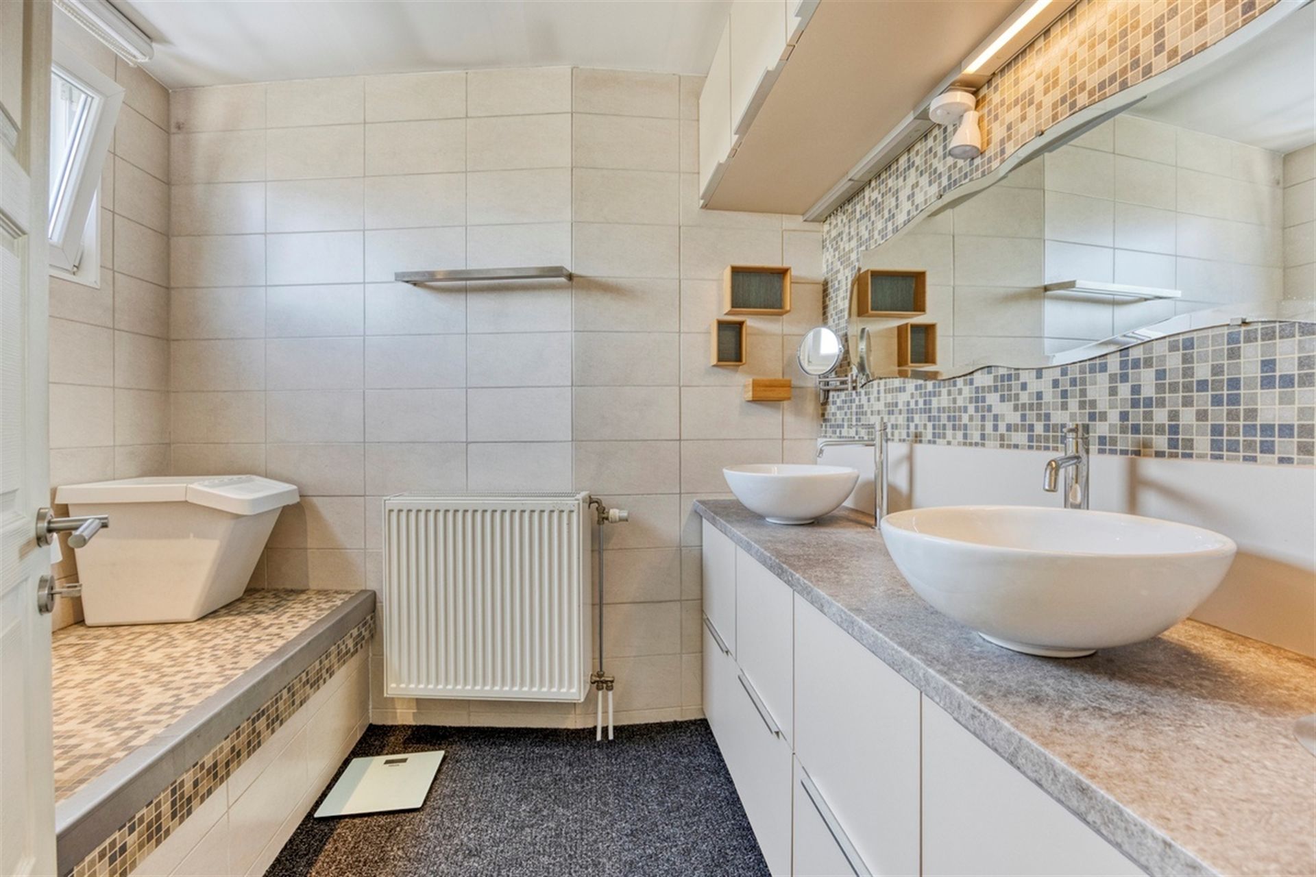 Instapklare woning met prachtige tuin foto 12