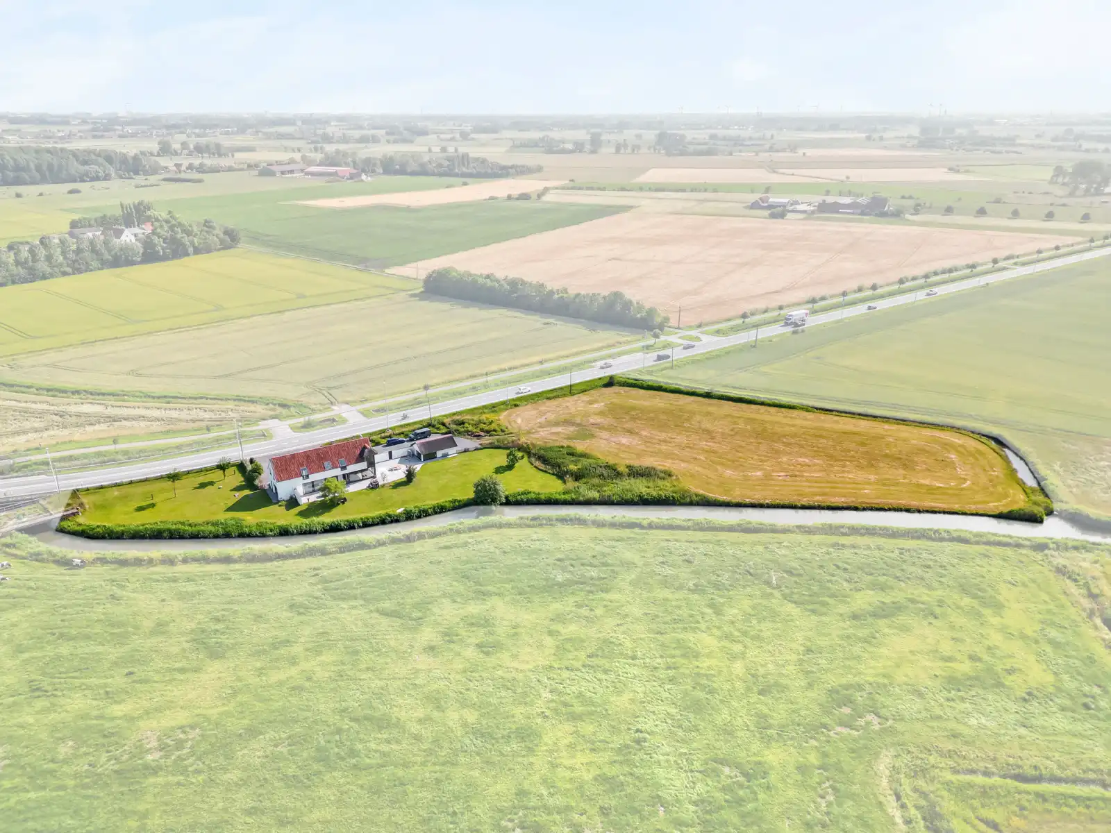 Moderne villa te Zuienkerke met uniek zicht!  foto 2