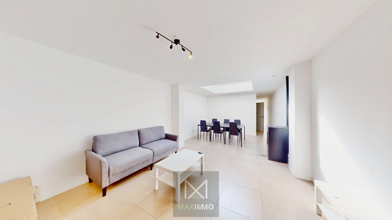 🏡 Volledig gerenoveerde halfopen woning met 4 slaapkamers & zonnige tuin – Harelbeke foto 7