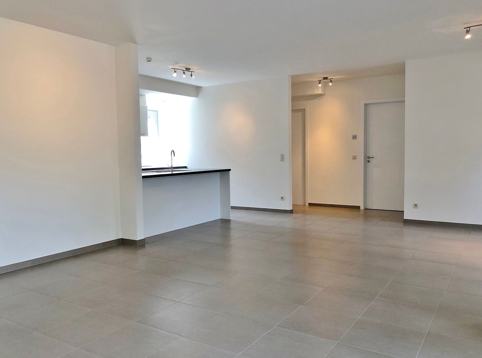 Appartement te huur foto 3