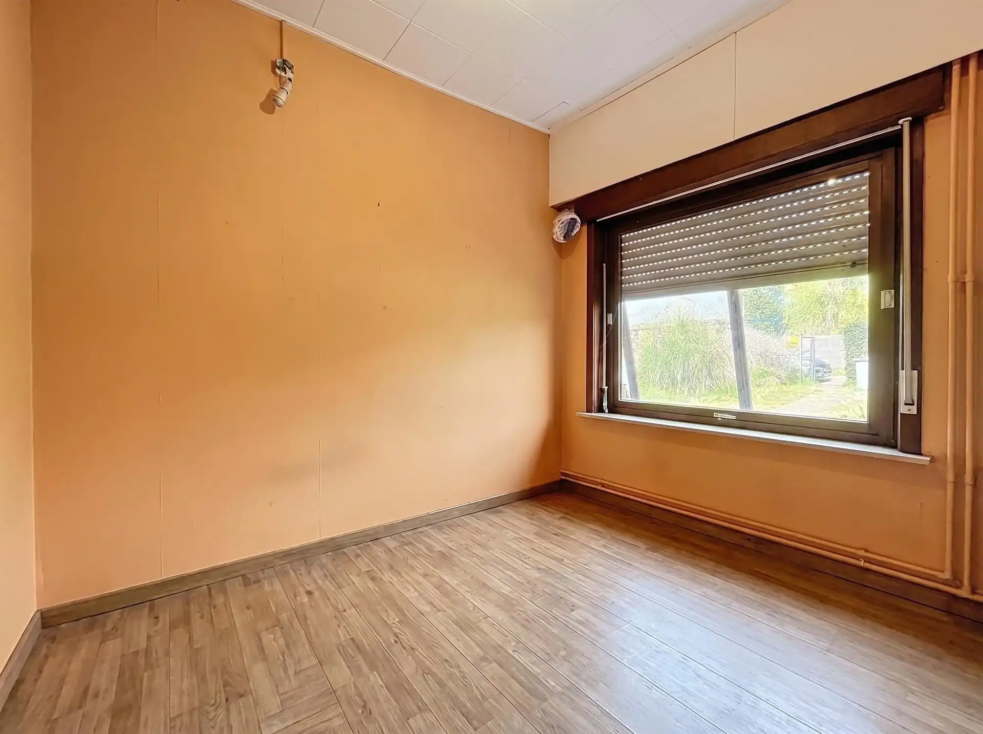 open bebouwing met 4 slaapkamers en 2 badkamers op toplocatie op perceel van 746m². foto 15