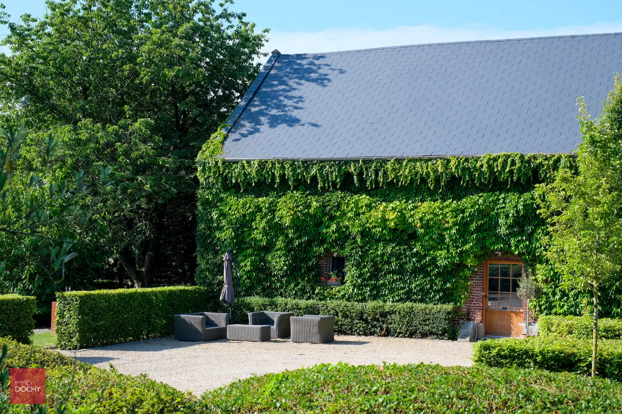 Karaktervolle eigendom met restaurant en woonst foto 5