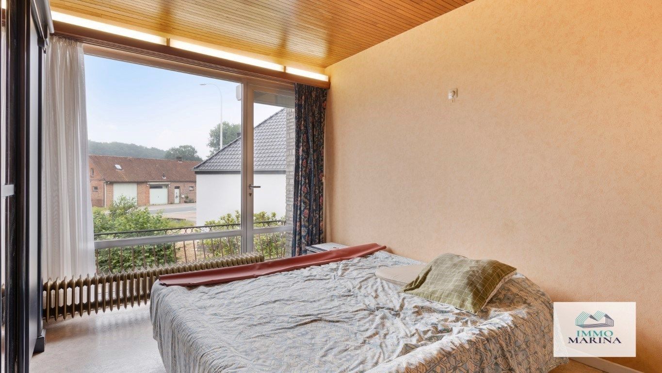 Woning met W-tuin circa 41a en volledige kelder. foto 20