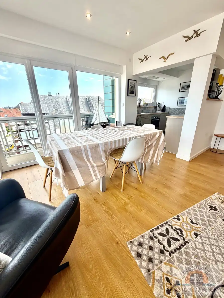 Exclusief hoekappartement met panoramisch zeezicht, parkeerplaats inbegrepen foto 6