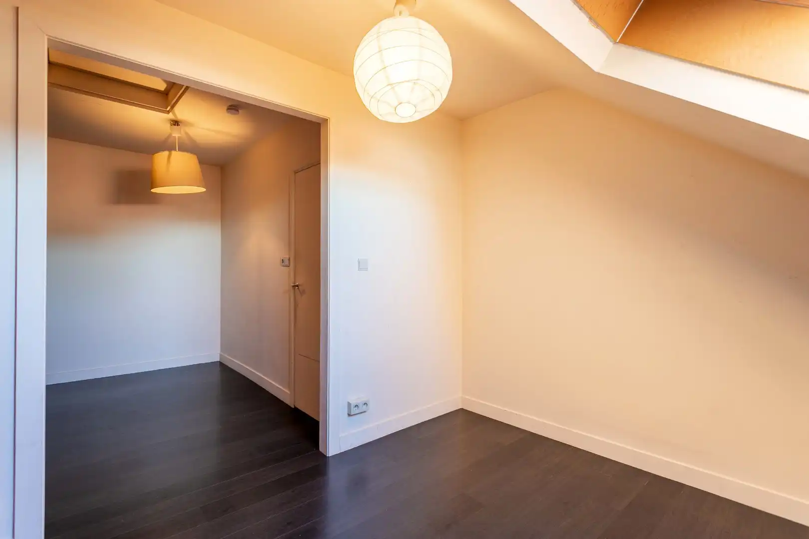 Duplexappartement in het hart Halle te koop met 2 slpks foto 11