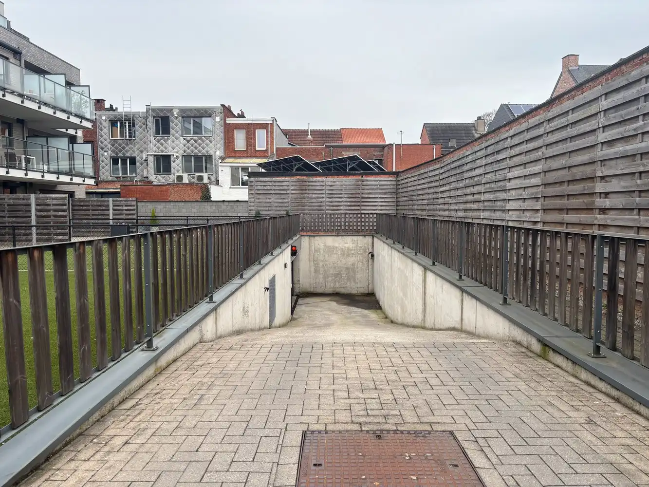 Autostaanplaats te koop in Wommelgem foto 3