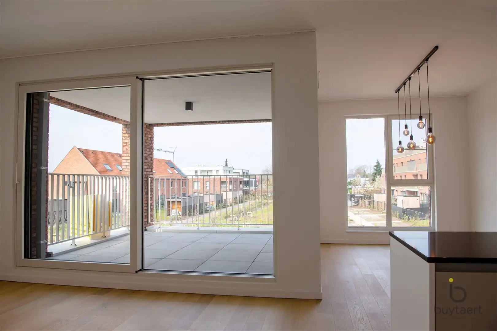 Nieuwbouw appartement met ruim terras en parking te Zoersel. foto 5