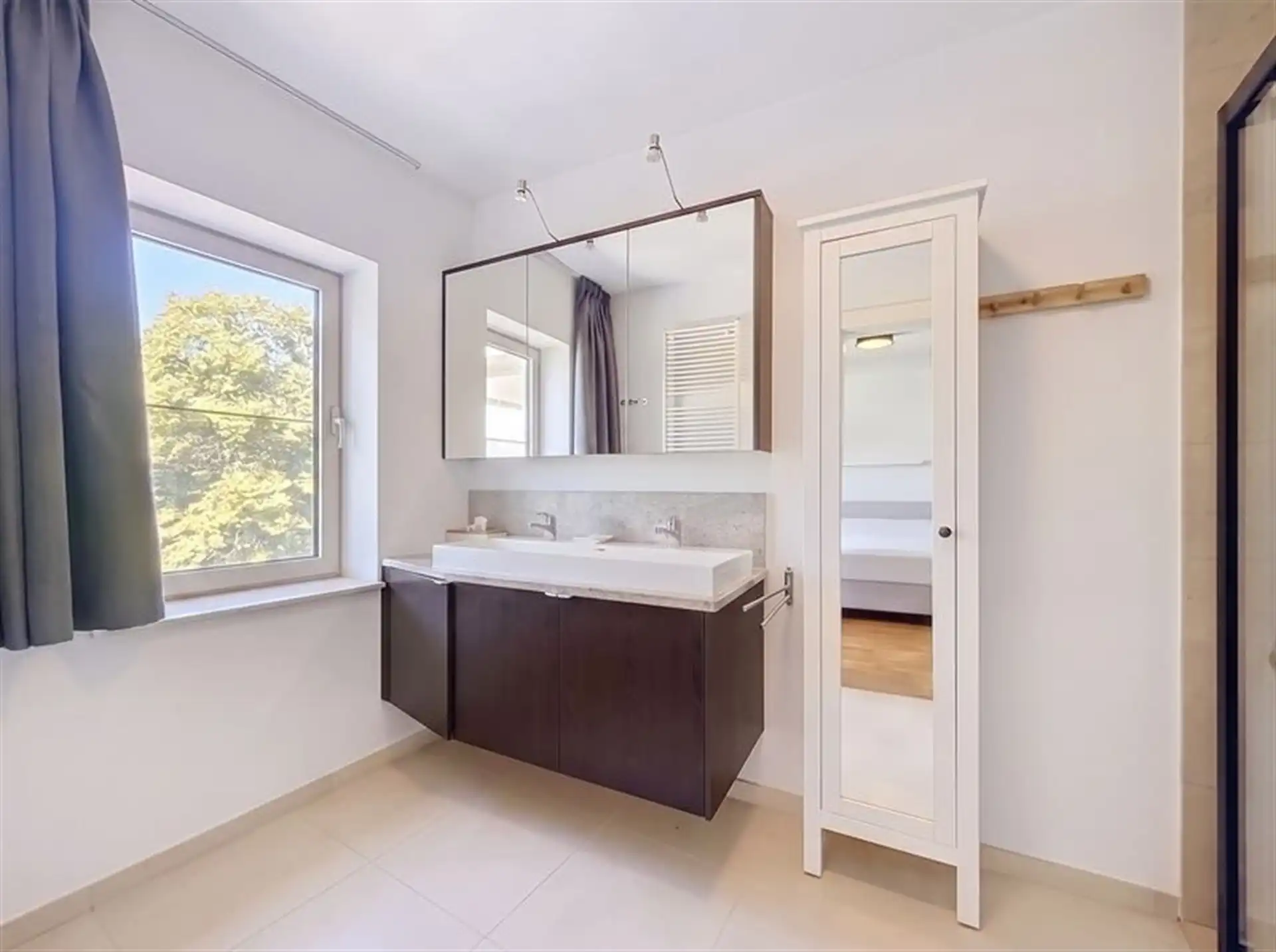 EXCLUSIEF APPARTEMENT MET TWEE TERRASSEN OP DE GROTE MARKT VAN SINT-NIKLAAS  foto 11