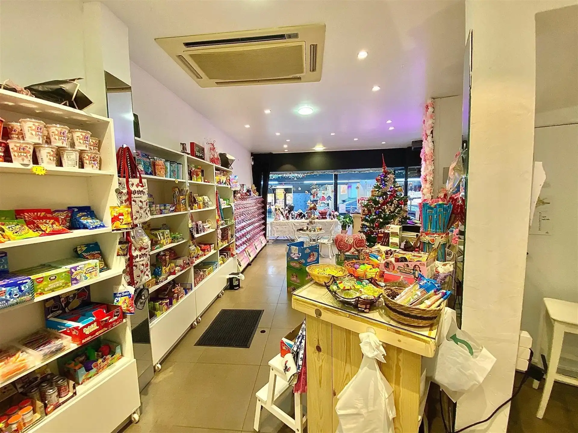 Handelspand op toplocatie nabij de Grote Markt foto 5