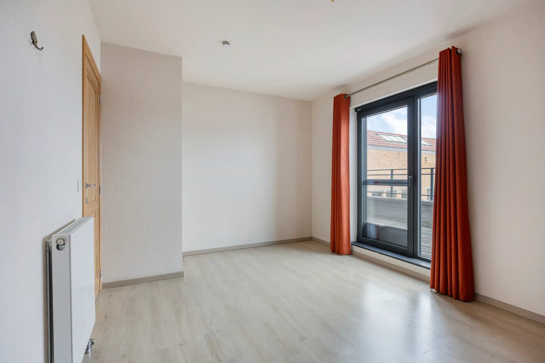 Zeer ruim appartement met 2 slaapkamers & prachtig terras foto 11