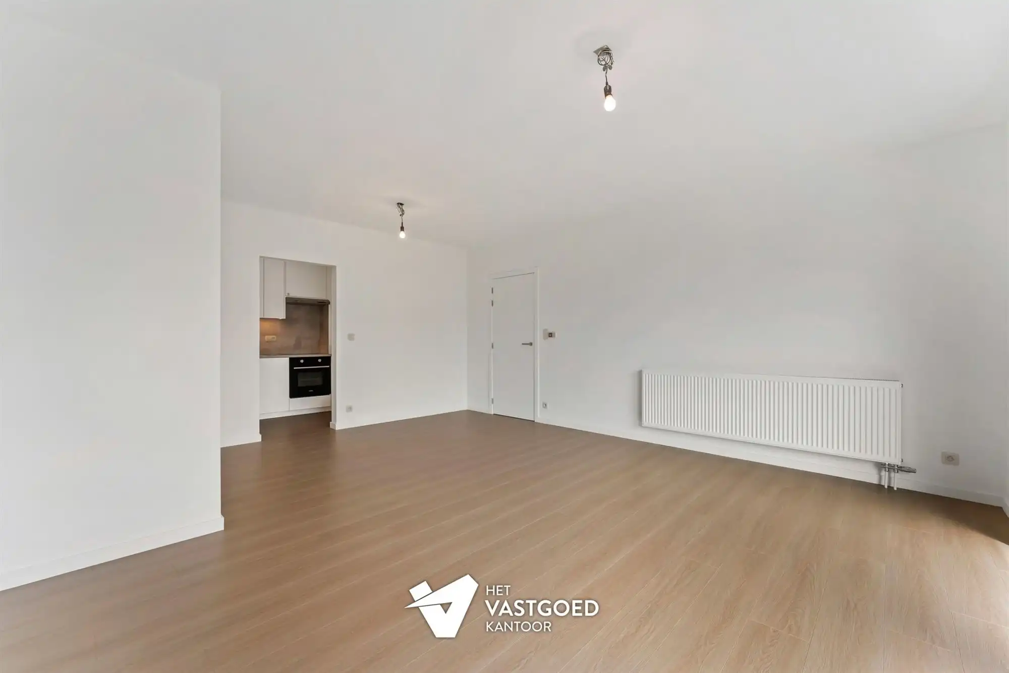 VOLLEDIG GERENOVEERD APPARTEMENT (65M²) MET 1 SLAAPKAMER, AUTOSTAANPLAATS EN GARAGEBOX TE HEUSDEN-ZOLDER foto 6