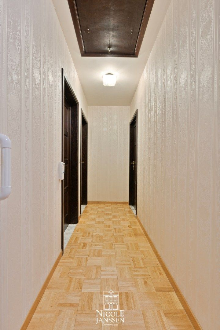 Vrijstaande gezinswoning foto 12