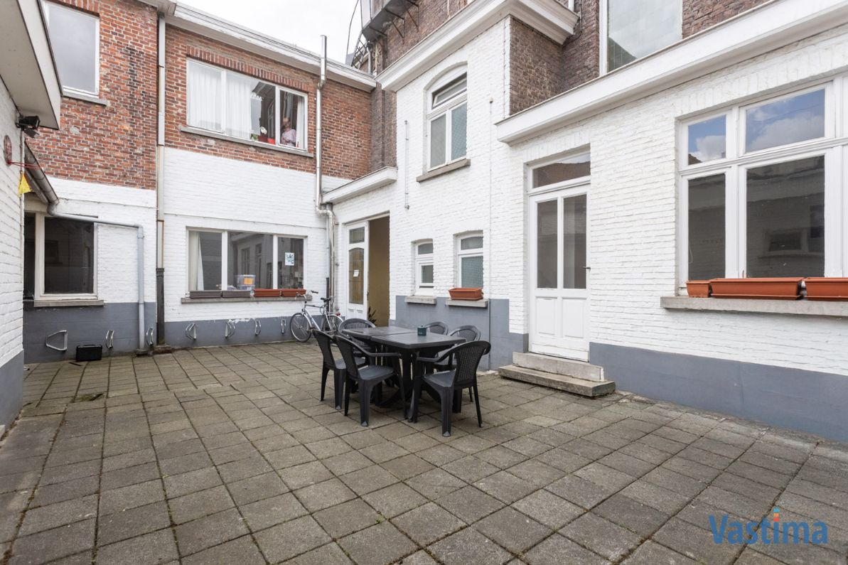 Uniek pand in hartje Aalst – voormalige school met tal van mogelijkheden foto 30