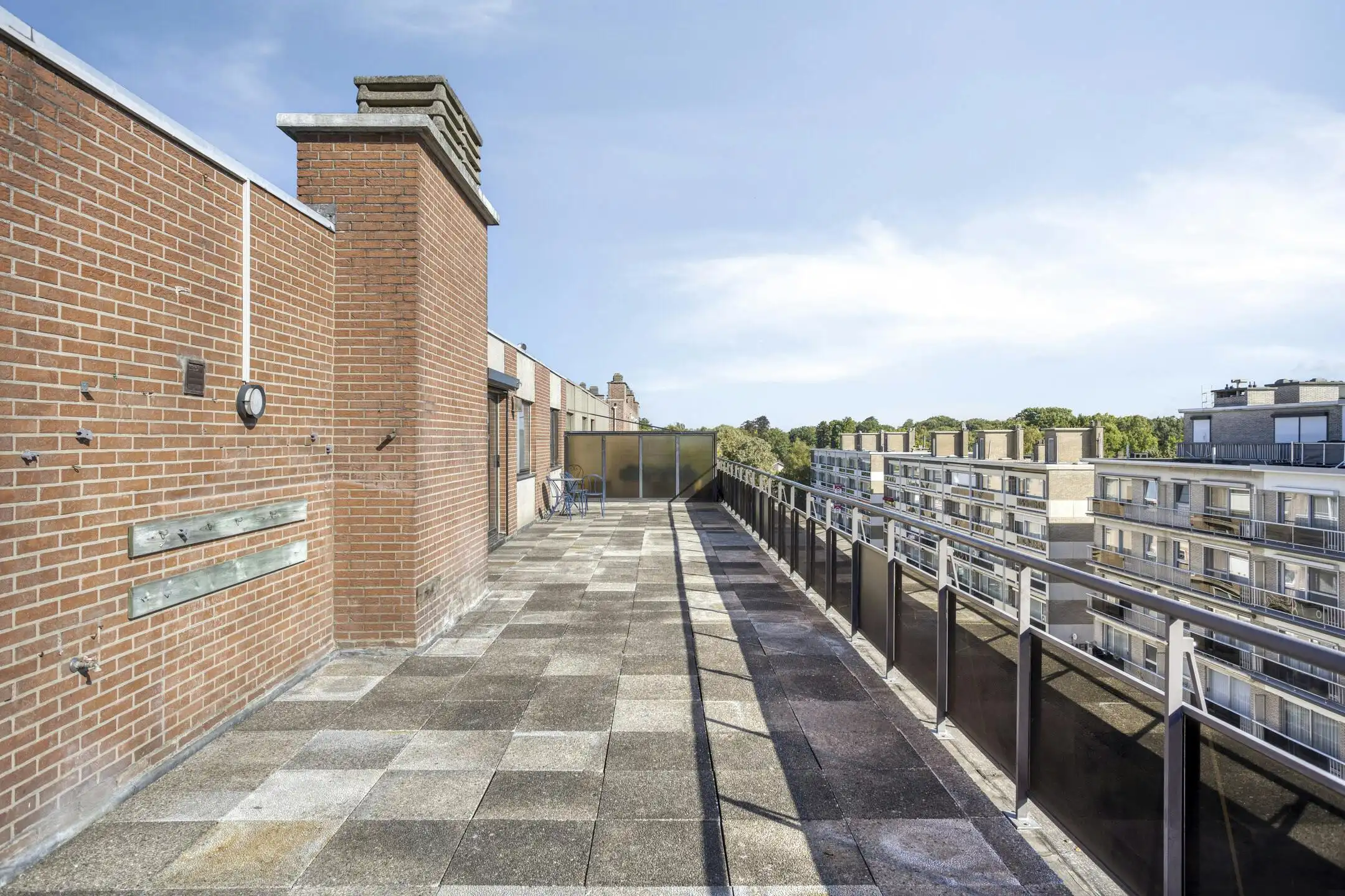 Uniek dakappartement met ruim terras te koop in Schoten foto 19