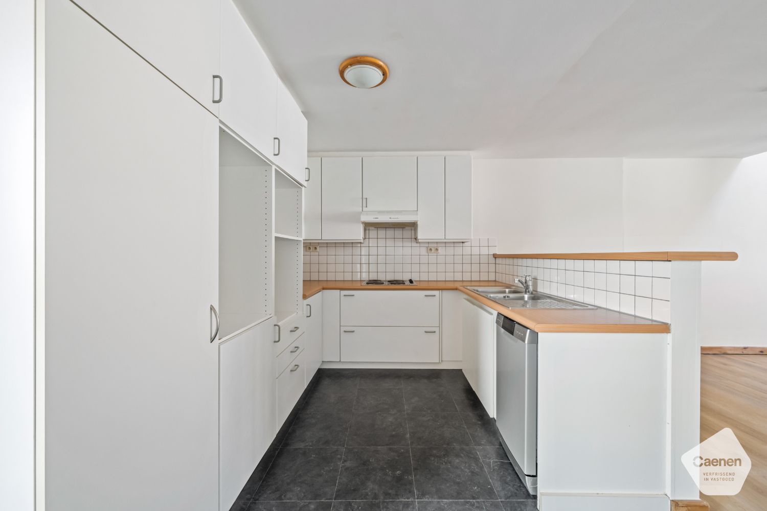 Charmant duplexappartement met 1 slaapkamer nabij strand en centrum. Gelegen op het pittoreske Manitobaplein. foto 4