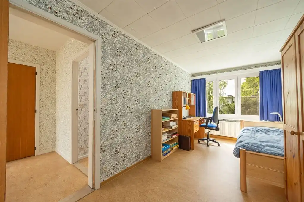 Ruime bel-étage woning vlakbij Rivierenhof foto 17