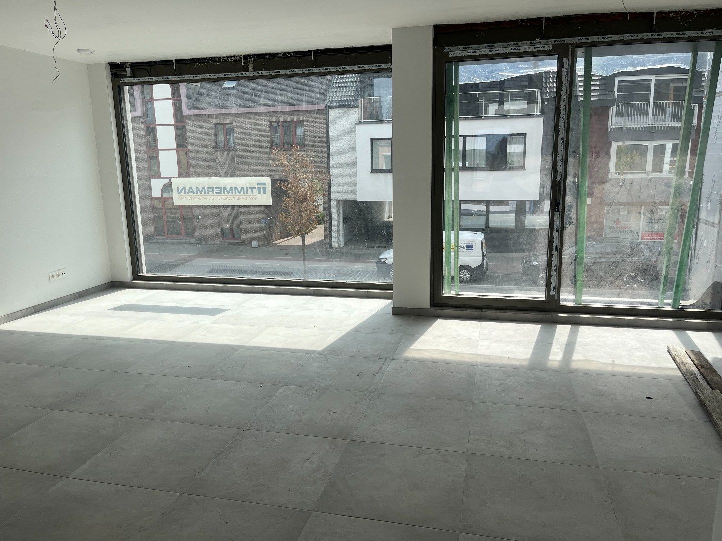 Mooi nieuwbouwappartement met groot terras! foto 2