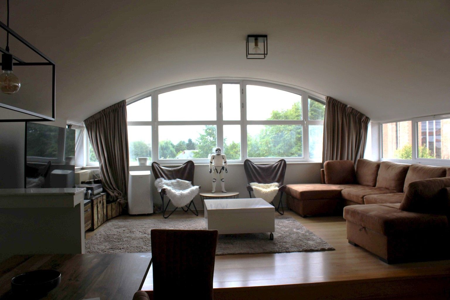 Dakappartement op de derde verdieping foto 2