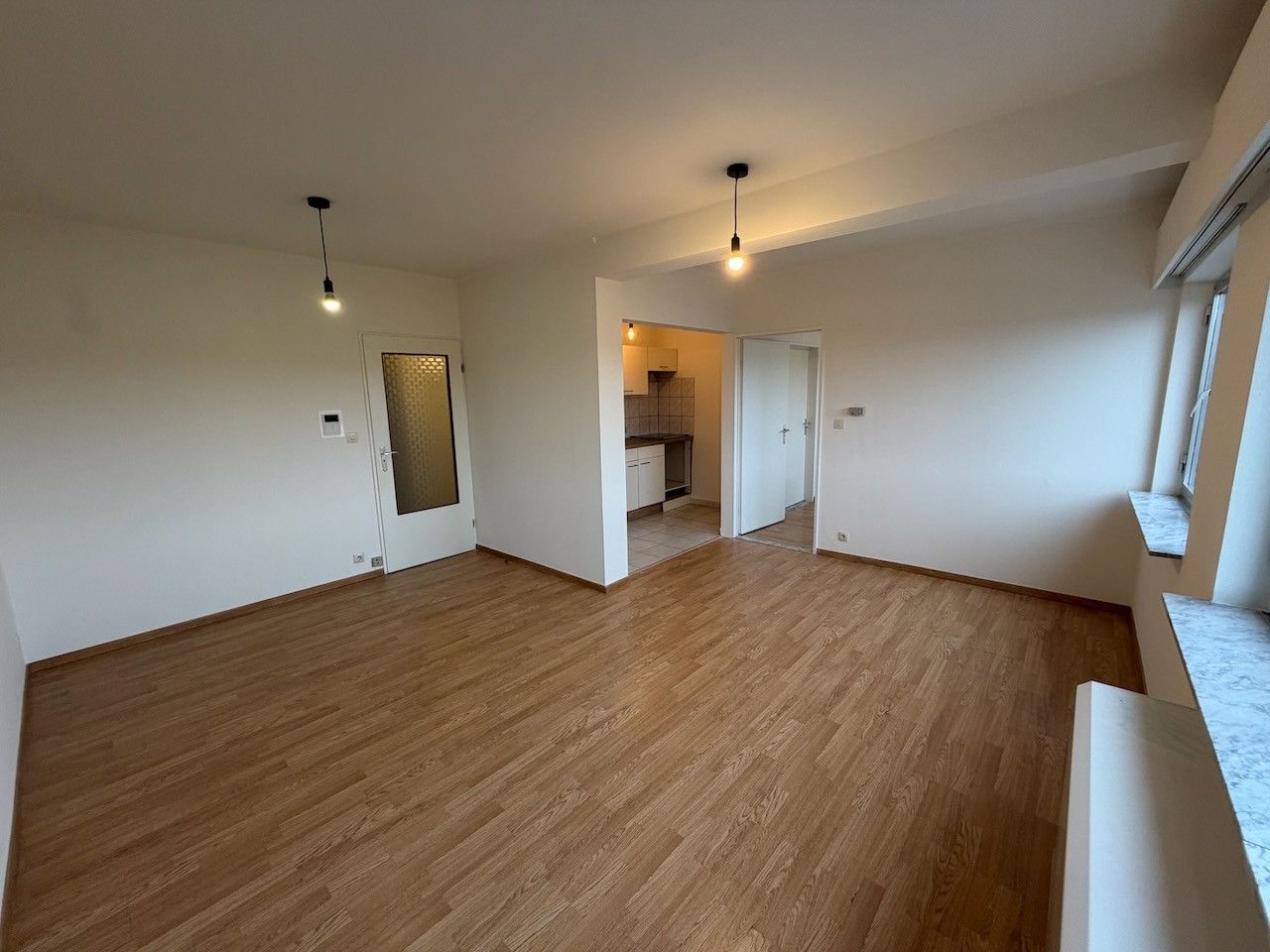 Genk-centrum, Dieplaan 29 bus 28 - Gezellig appartement met 1 slaapkamer (47 m2) en kelderberging. foto 5