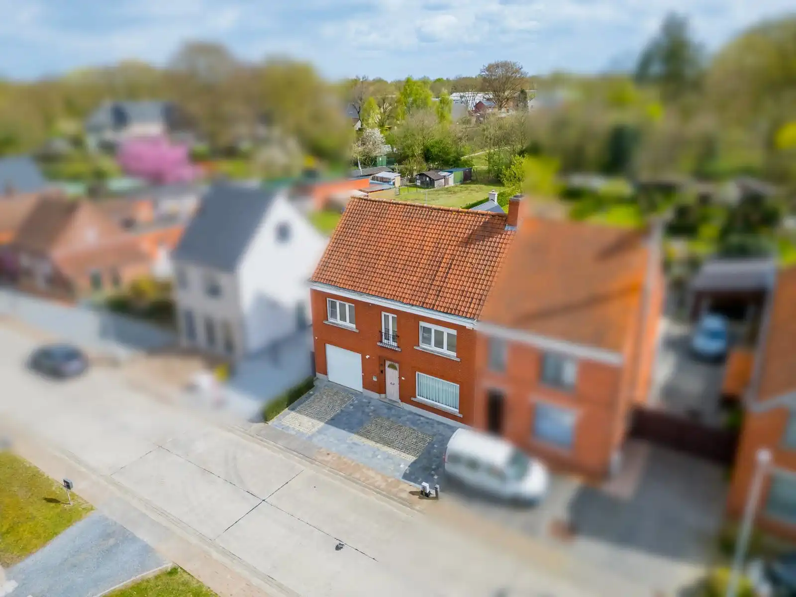 Grote gezinswoning nabij de jachthaven van Beernem foto 2