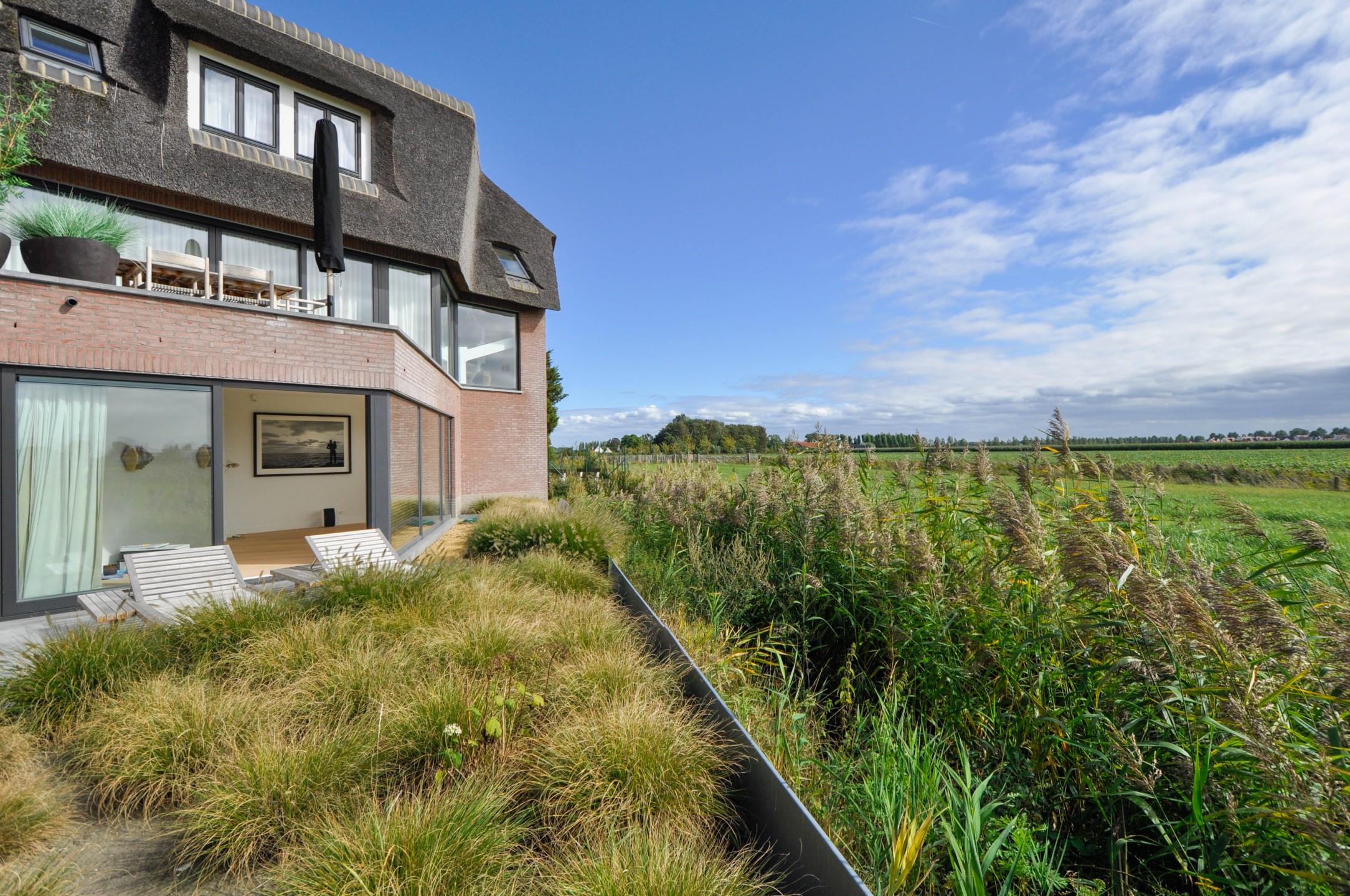 Exclusieve woning met open zicht op de polders in Knokke... foto 30