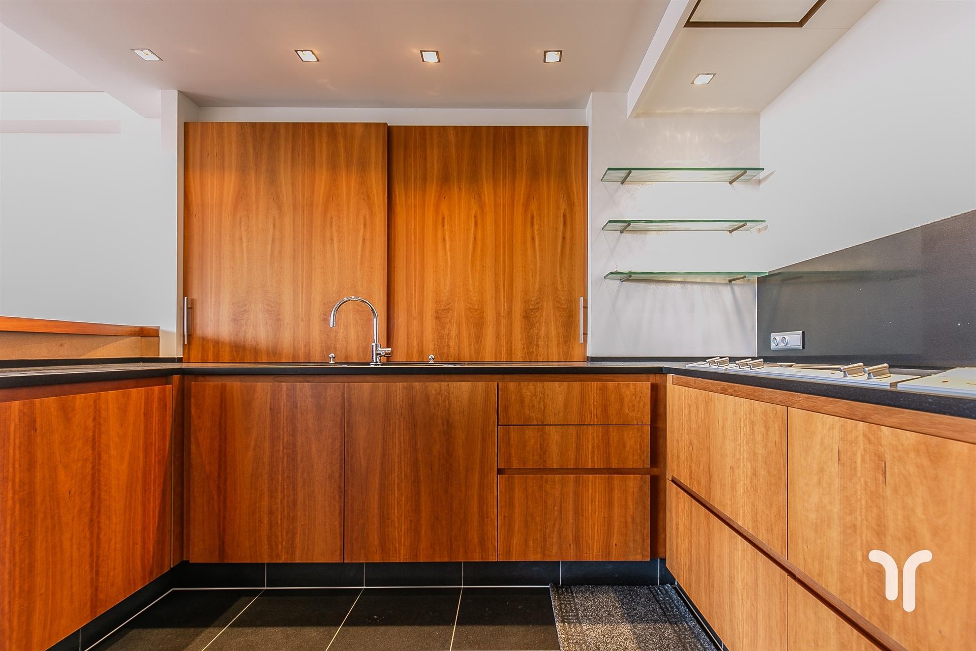 Luxueus afgewerkt penthouse – duplexappartement foto 4