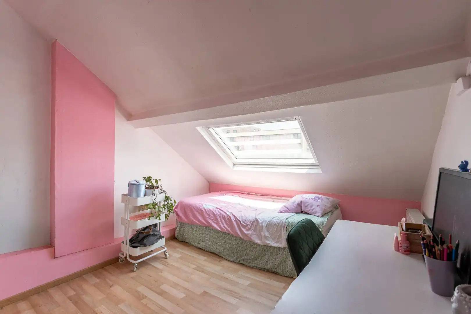 Instapklare woning met 4 slpks en binnenkoer op uitstekende ligging in centrum Halle foto 14