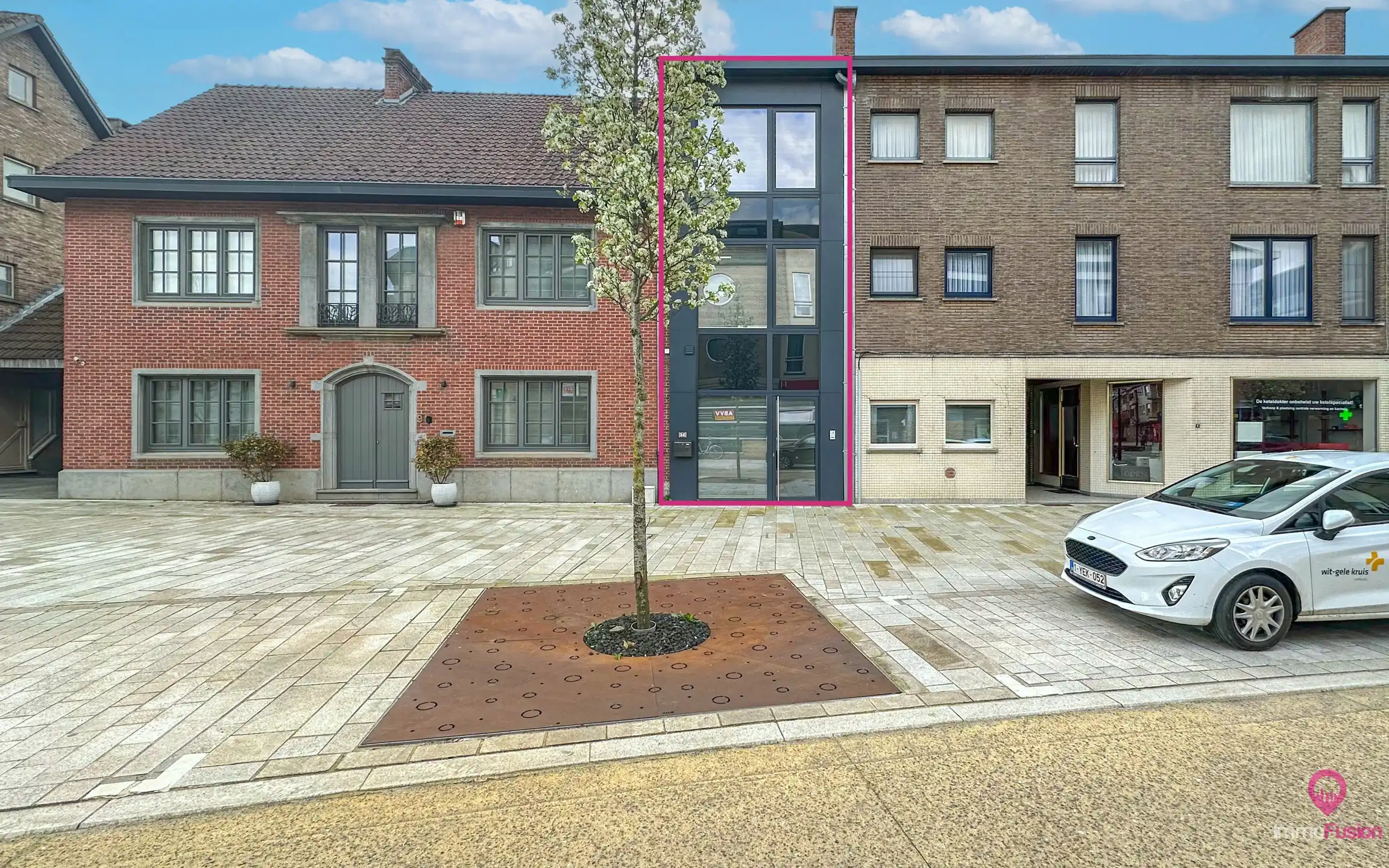 Handelshuis (winkel + app) in Beringen-Centrum! foto 5