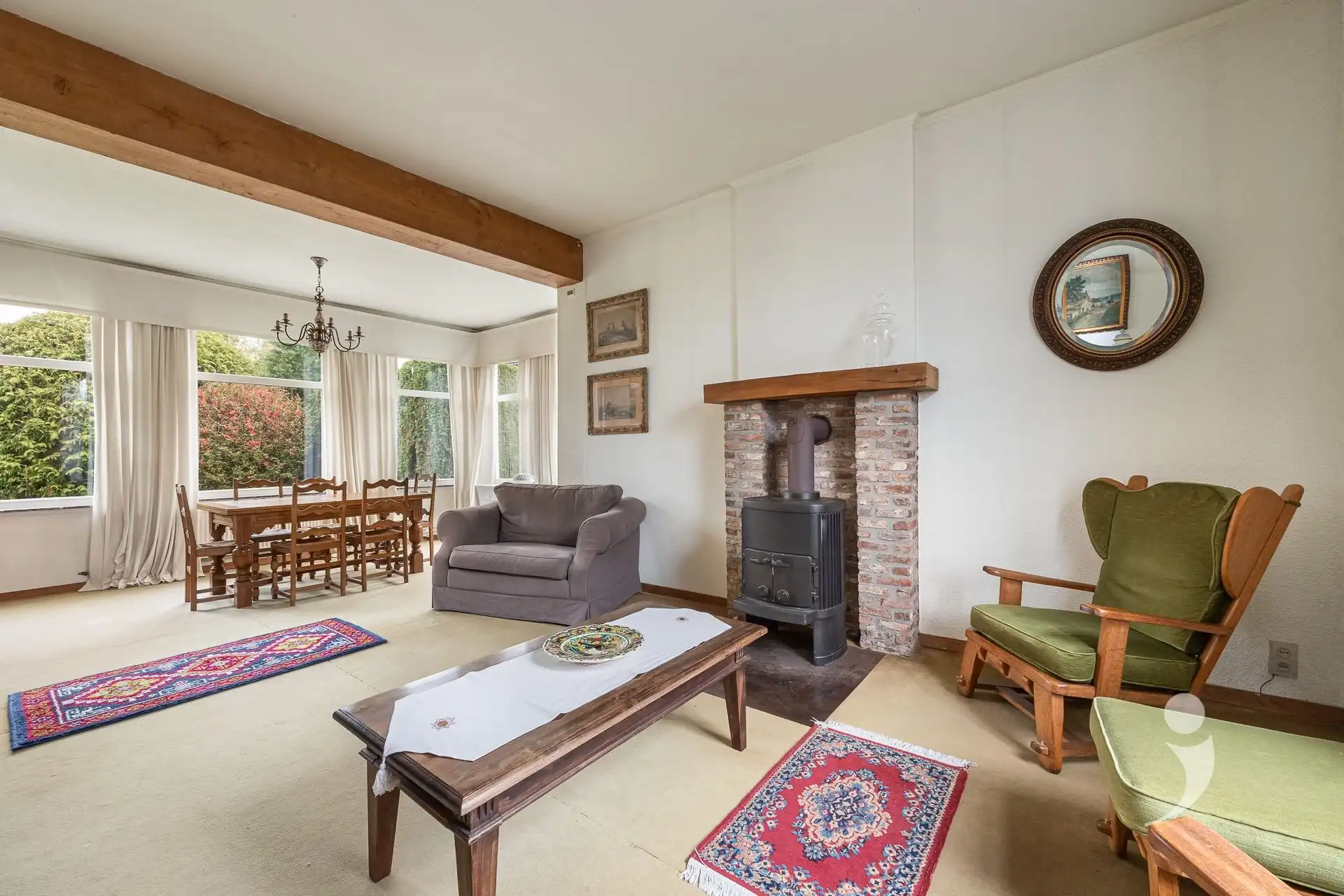 Statige woning op een mooi perceel! foto 3