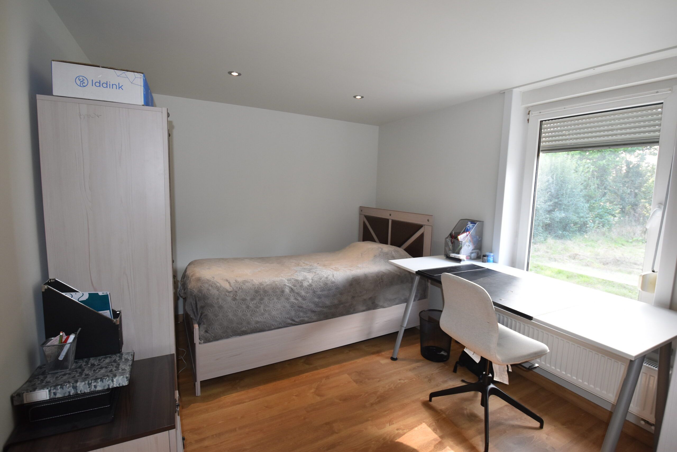 Landelijk gelegen, volledig gerenoveerde 3 slpk woning, op exclusieve ligging foto 3