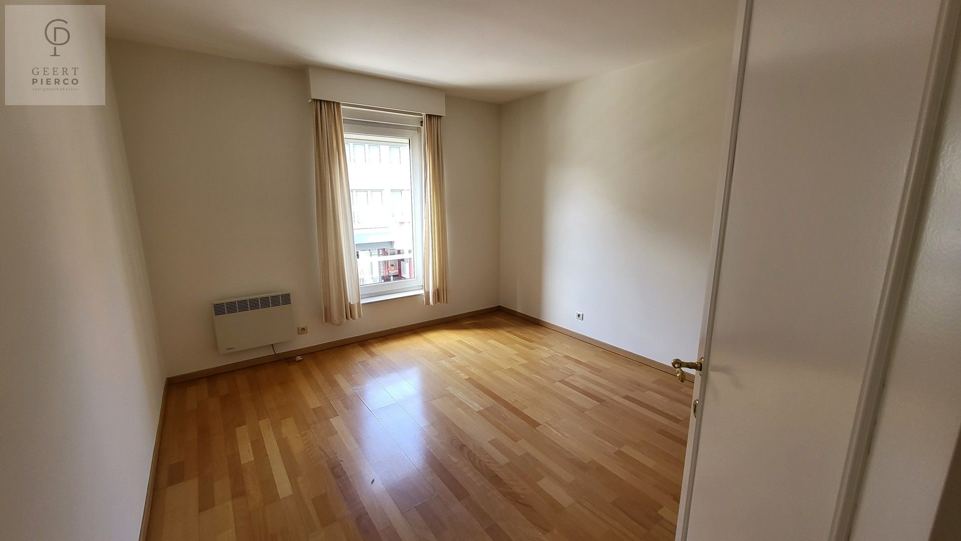 Gezellig eenslaapkamerappartement hartje Landen foto 15