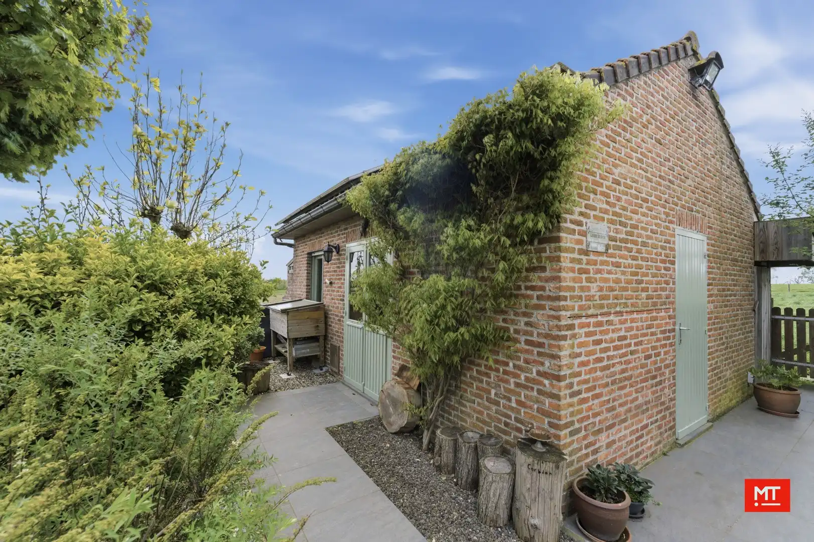 Charmante halfopen woning op een landelijke locatie in Gullegem foto 25