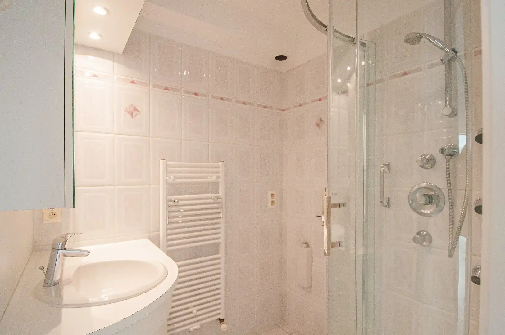 Appartement met prachtig zicht op 'stil ende' met 2 slaapkamers foto 13